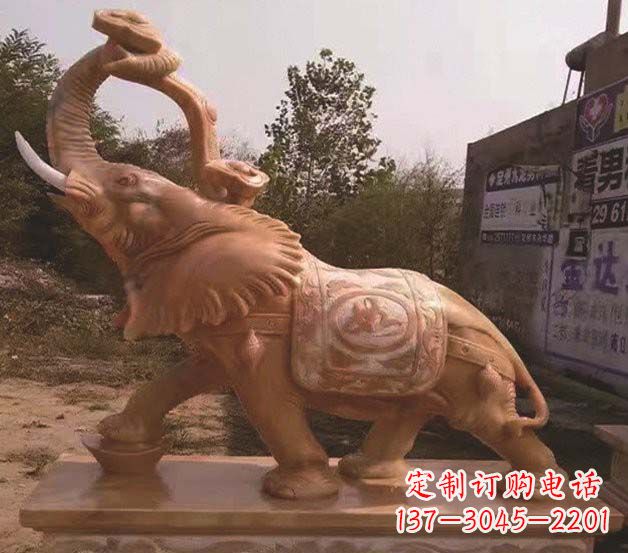 西安大象雕塑鼻卷如意
