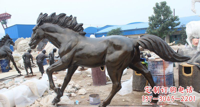 西安玻璃钢仿铜马广场动物雕塑精美雕塑装点繁华城市