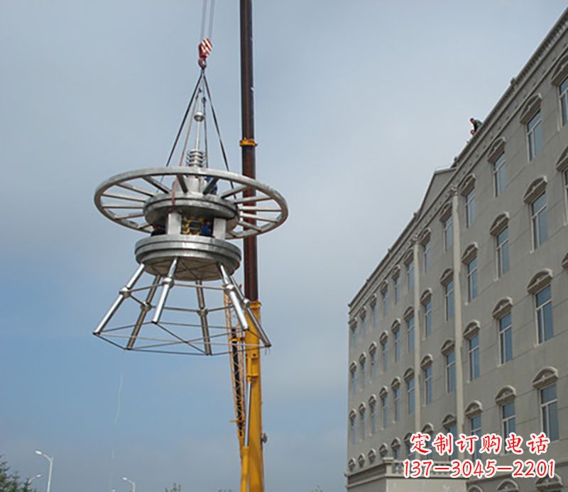 西安不锈钢避雷针雕塑一种古老又充满现代感的艺术