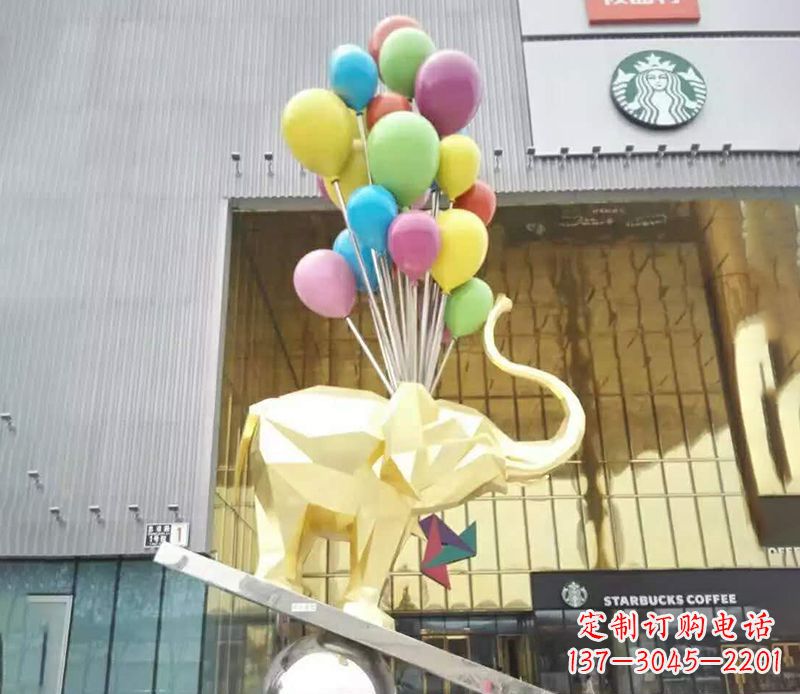 西安不锈钢踩球的小象雕塑