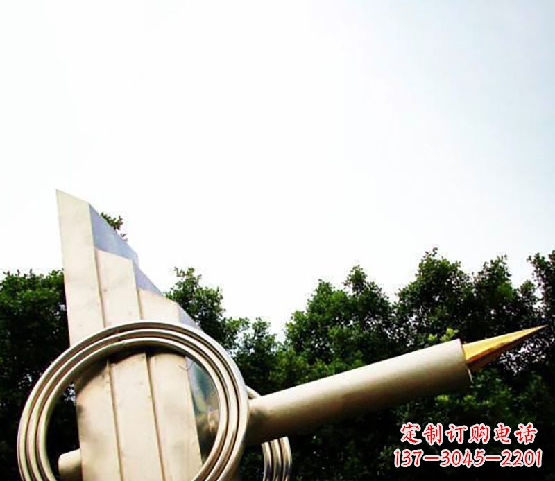 西安不锈钢钢笔雕塑把简单的钢笔变成艺术品