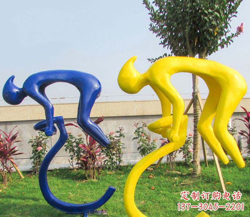西安不锈钢骑自行车广场景观雕塑——给城市带来活力