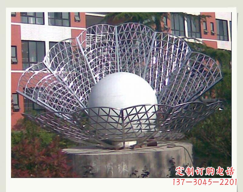 西安海洋精灵不锈钢贝壳雕塑