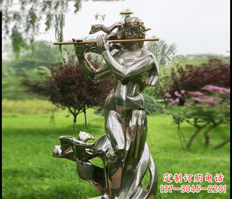 西安吹笛子的女孩公园不锈钢雕塑