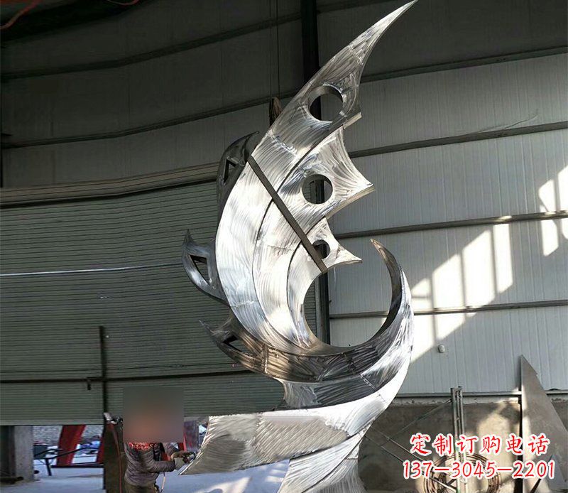 西安公园不锈钢抽象凤凰景观雕塑 (3)
